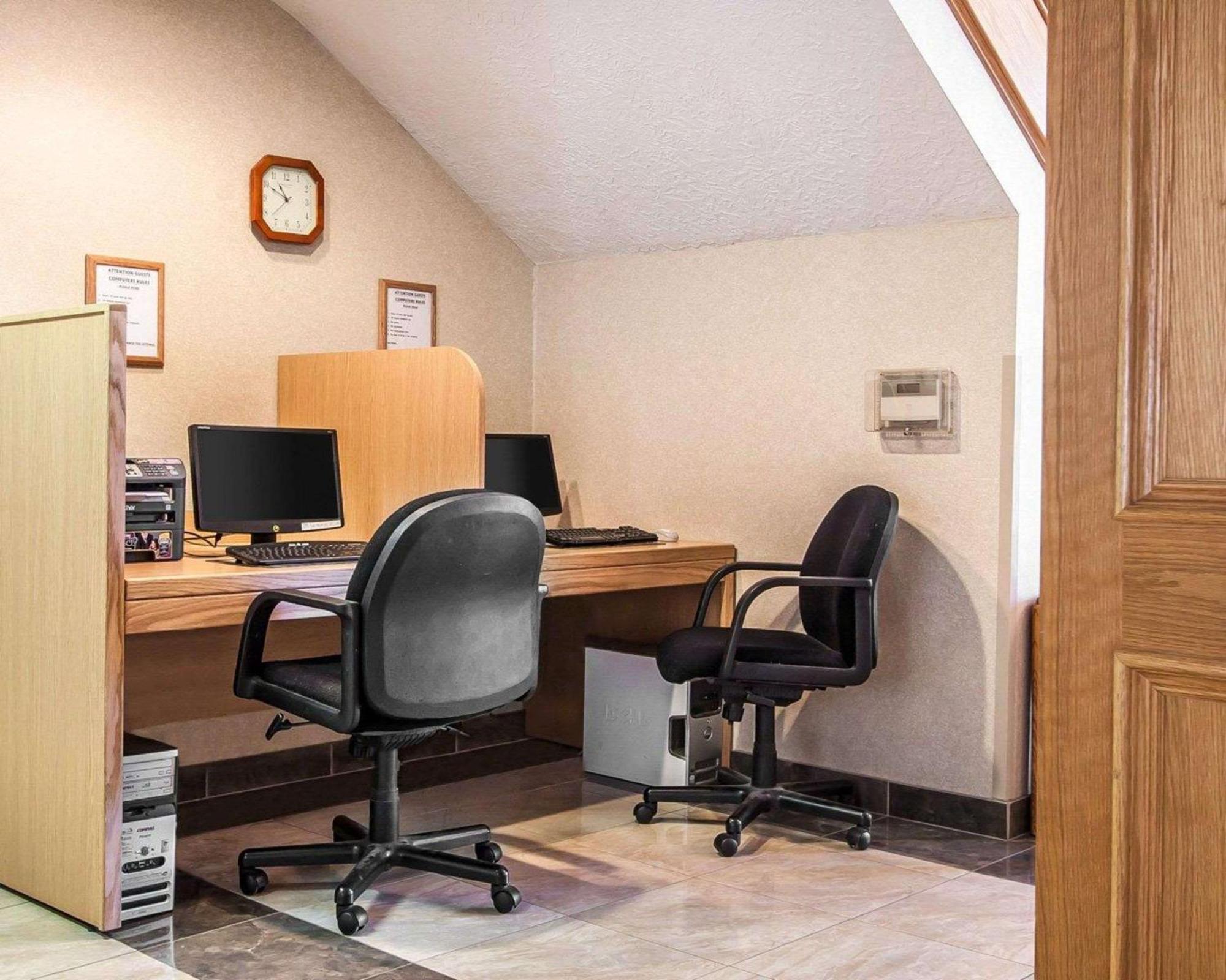 קלקאמאס Comfort Suites מראה חיצוני תמונה